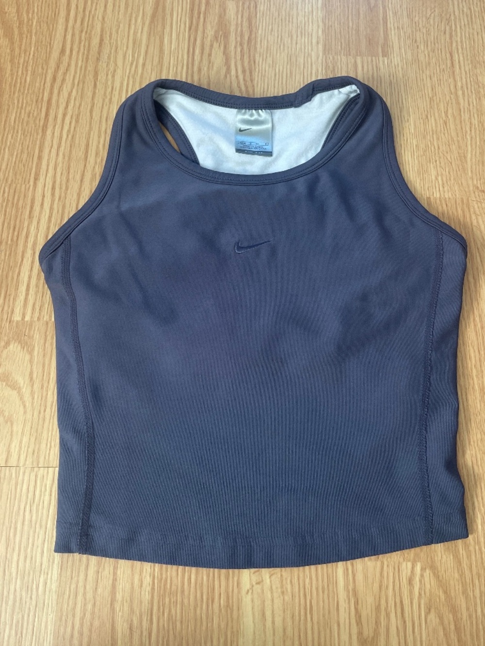 Nike Women’s Gray Cropped Sleeveless Workout Fitted Tank Size Small